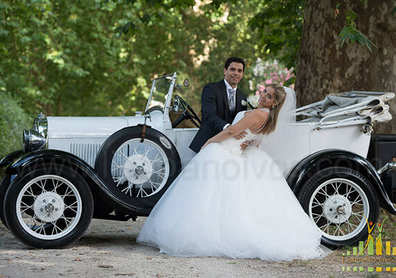 Vintage Car for wedding in Lisbon